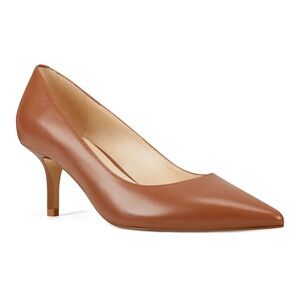 Nine West Women's
NWXEENA Kitten Heel Pointy Toe Pumps (5) M